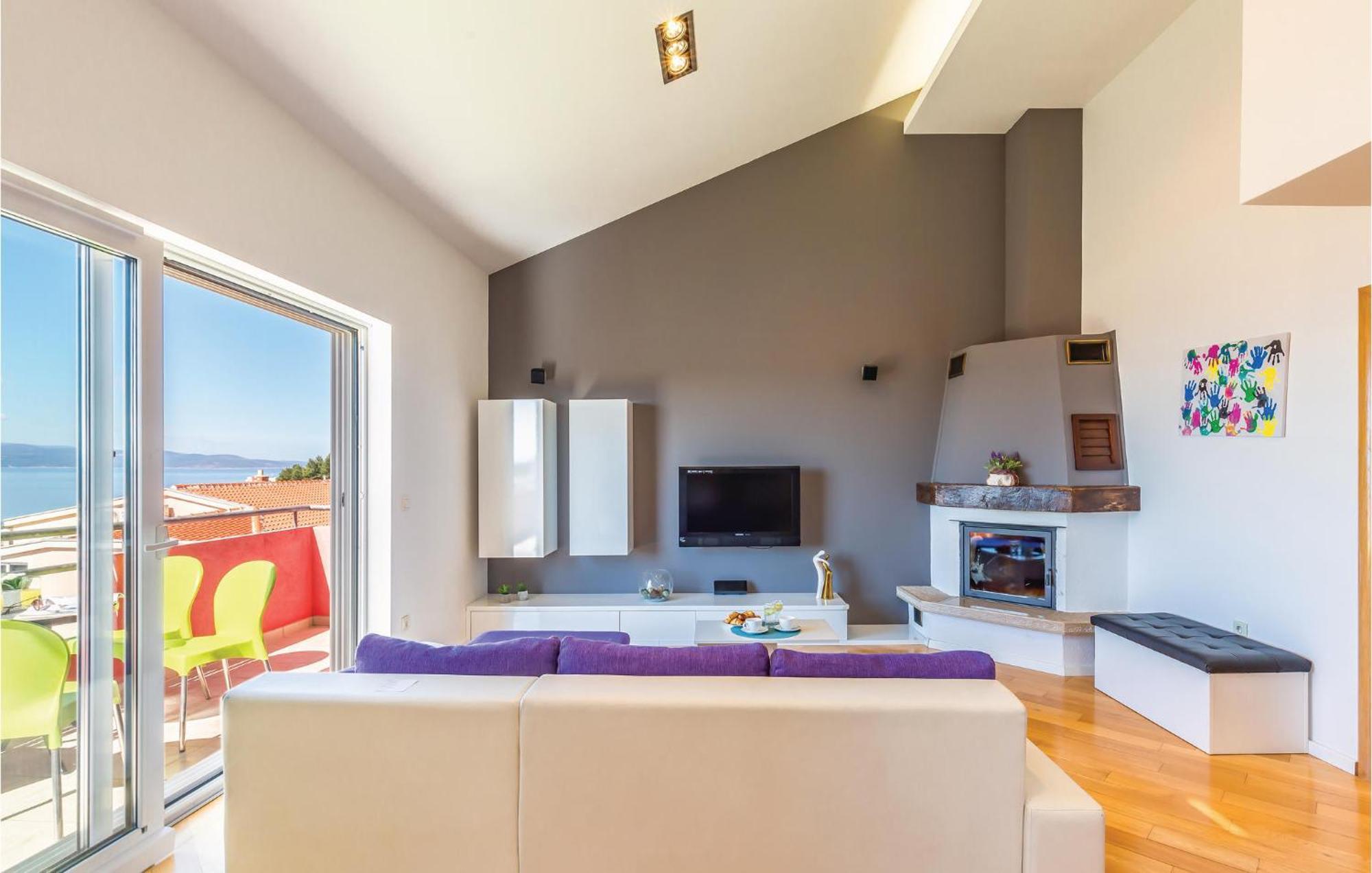 Lovely Apartment In Makarska With Kitchenette Dış mekan fotoğraf